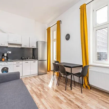 Crimson Charm Apartment Prague Exterior photo