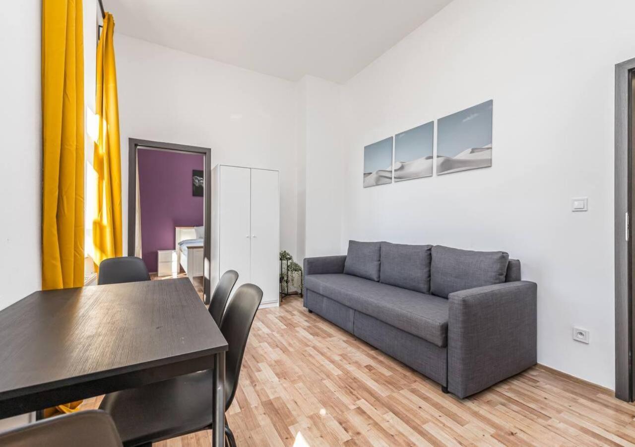 Apartmán Crimson Charm